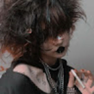 Meet your Posher, Ace